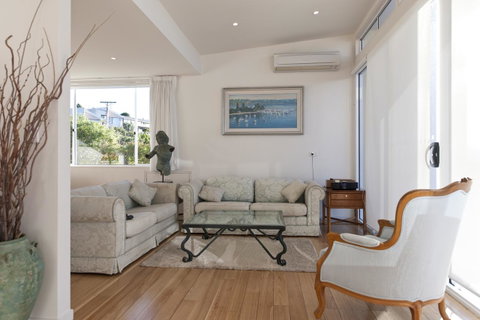 567 Sandy Bay - Kawana Tourism 2