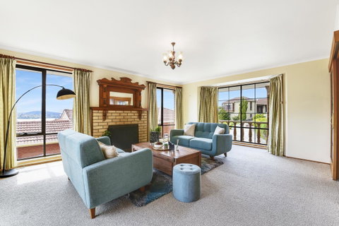 Vintage Cuddle Guest House - Kawana Tourism 19