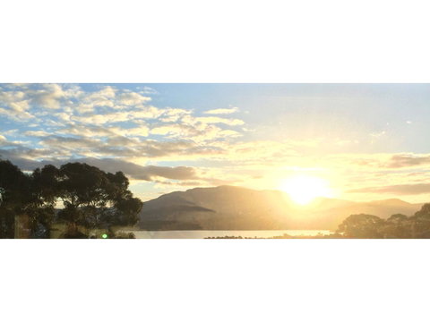 Finnview House - Kawana Tourism 20