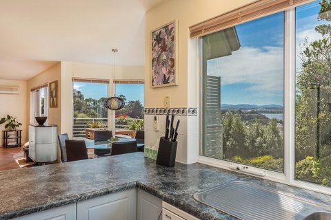 Isle Of Views - Kawana Tourism 3
