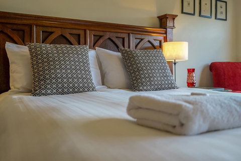 Gorgeous Hobart Accommodation - Park On Park - New Town - Kawana Tourism 23