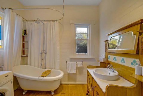 Gorgeous Hobart Accommodation - Park On Park - New Town - Kawana Tourism 36