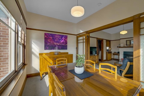 Gorgeous Hobart Accommodation - Park On Park - New Town - Kawana Tourism 16