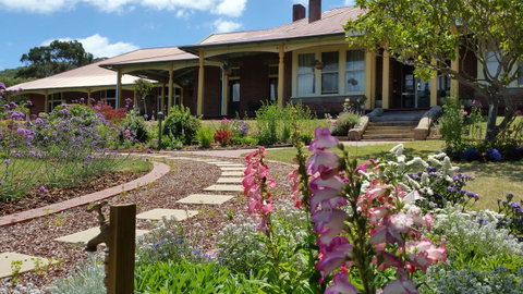 Orana House - Kawana Tourism 6