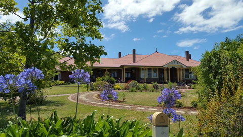Orana House - Kawana Tourism 0