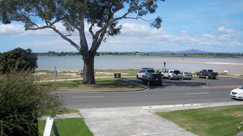 Bridport Seaside Lodge - Kawana Tourism 15