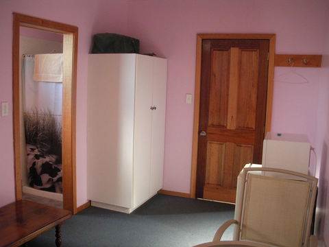 Bridport Seaside Lodge - Kawana Tourism 4