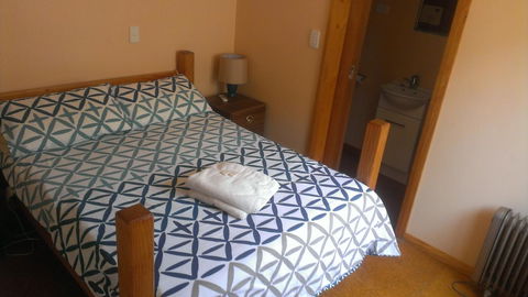 Bridport Seaside Lodge - Kawana Tourism 6