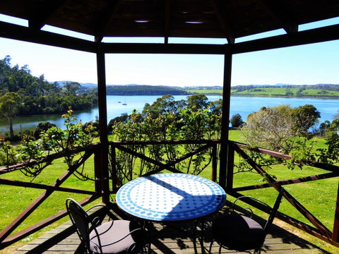 Tamar River Retreat - Kawana Tourism 32