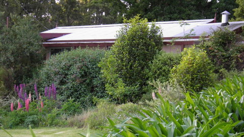 Tamar River Retreat - Kawana Tourism 13