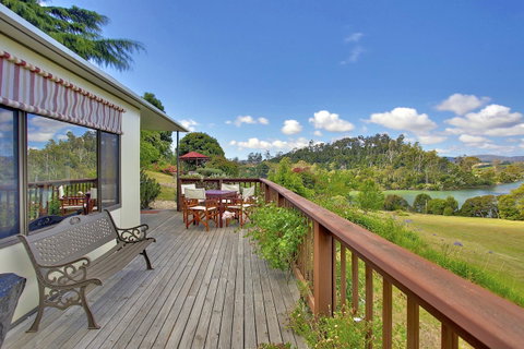Tamar River Retreat - Kawana Tourism 20