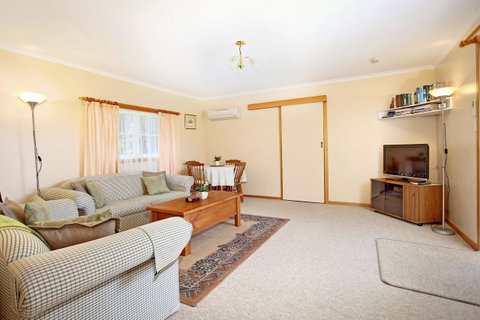Tamar River Retreat - Kawana Tourism 6