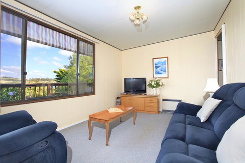 Tamar River Retreat - Kawana Tourism 15