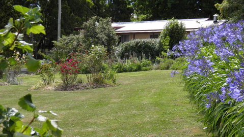 Tamar River Retreat - Kawana Tourism 12