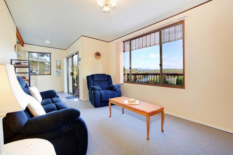 Tamar River Retreat - Kawana Tourism 16