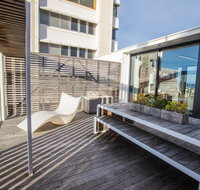 Avalon City Retreat - Kawana Tourism