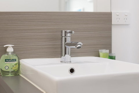 Poplar Box Hill Apartment - Kawana Tourism 15