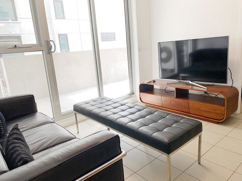 Poplar Box Hill Apartment - Kawana Tourism 5