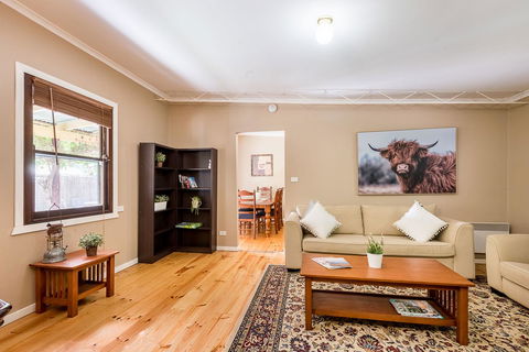 Avalon House - Kawana Tourism 27