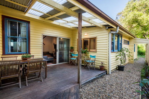 Avalon House - Kawana Tourism 9