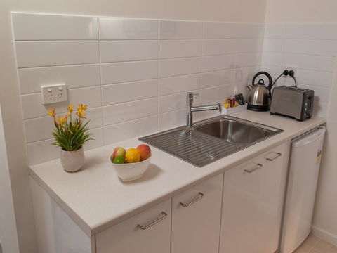 Great Ocean Road Resort - Kawana Tourism 29