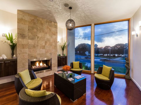 Great Ocean Road Resort - Kawana Tourism 12