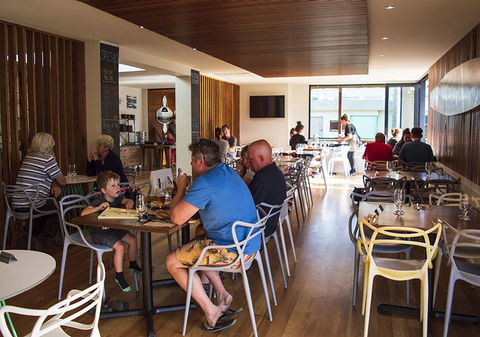 Great Ocean Road Resort - Kawana Tourism 5