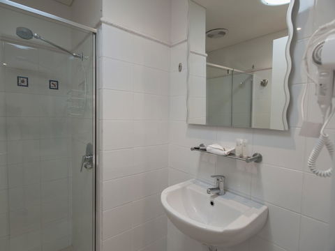 Great Ocean Road Resort - Kawana Tourism 44