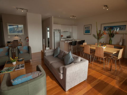 Great Ocean Road Resort - Kawana Tourism 1
