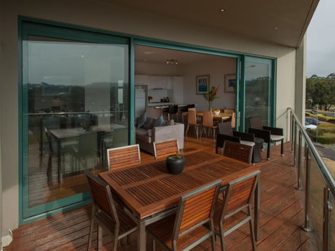 Great Ocean Road Resort - Kawana Tourism 21