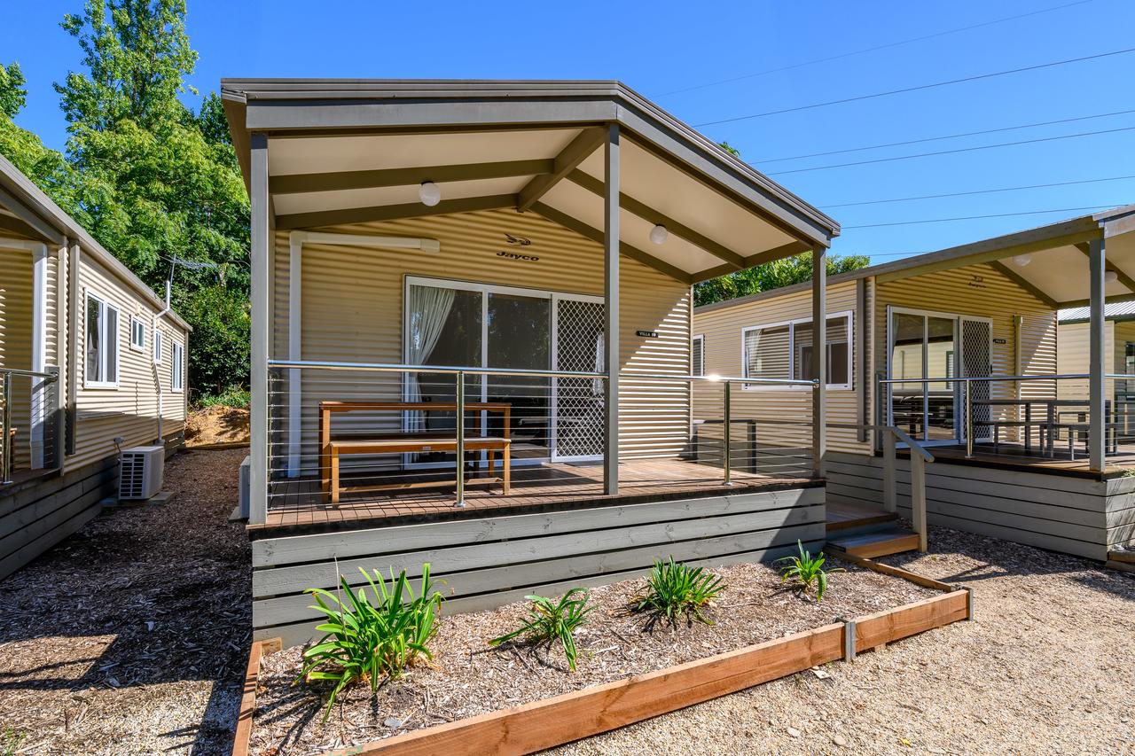 Bright VIC Kawana Tourism