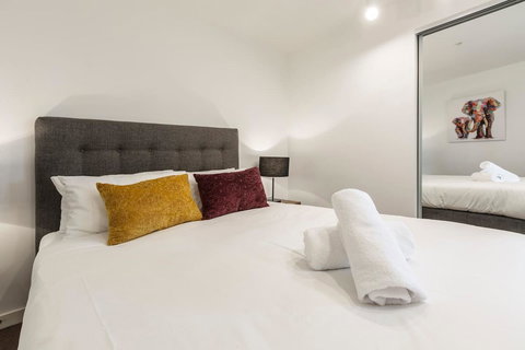 2Bedroom Apartment With Views In Docklands Next To CBD & Marvel Stadium - Kawana Tourism 12