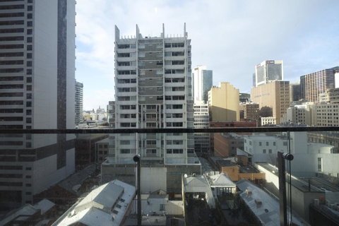 Mono Apartments On La Trobe Street - Kawana Tourism 17