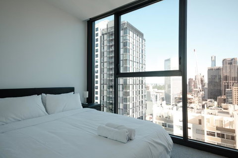 Mono Apartments On La Trobe Street - Kawana Tourism 3