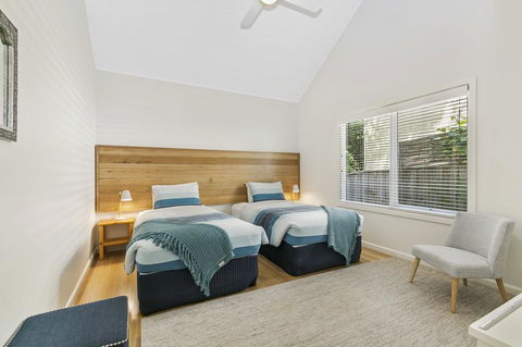 Bilinga Cottages - Kawana Tourism 4