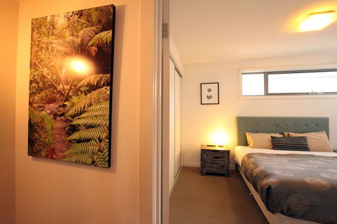 7 Falls Apartments - Kawana Tourism 28