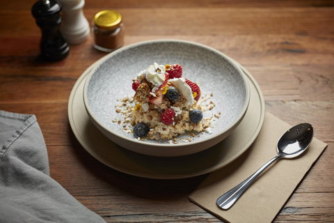 Brady Hotels Jones Lane - Kawana Tourism 23