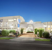 Ciloms Airport Lodge - Kawana Tourism
