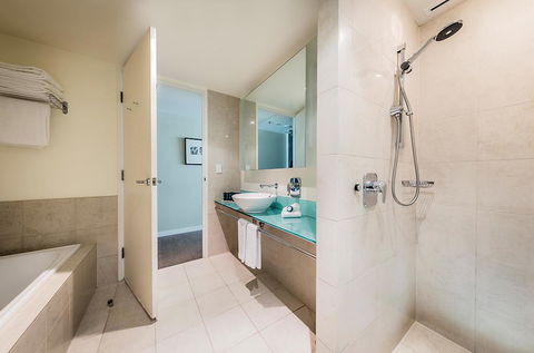 PARKROYAL Melbourne Airport - Kawana Tourism 4