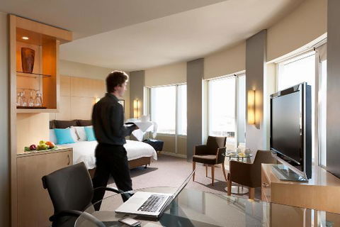 PARKROYAL Melbourne Airport - Kawana Tourism 43