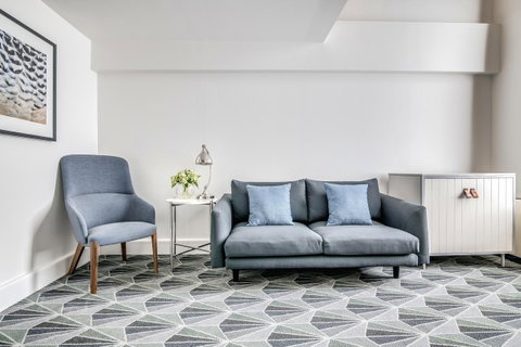 The Savoy Hotel On Little Collins Melbourne - Kawana Tourism 8