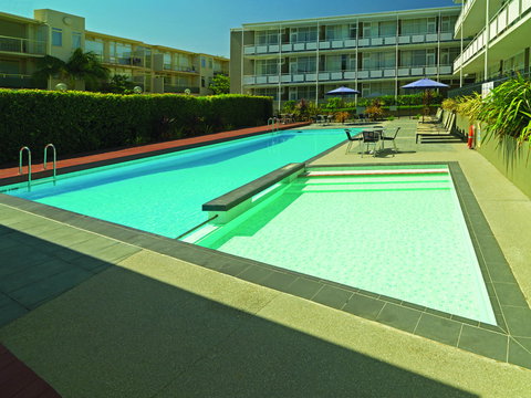 The Parkmore Hotel - Kawana Tourism 19