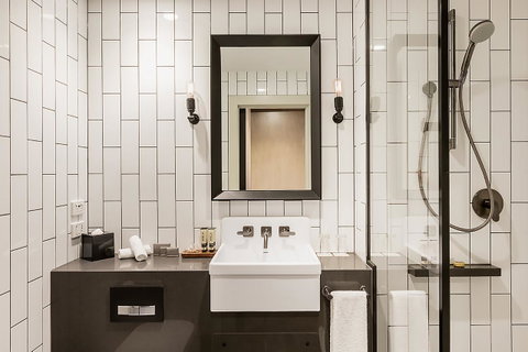 DoubleTree By Hilton Melbourne - Kawana Tourism 28