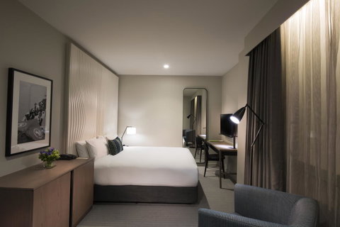 DoubleTree By Hilton Melbourne - Kawana Tourism 9