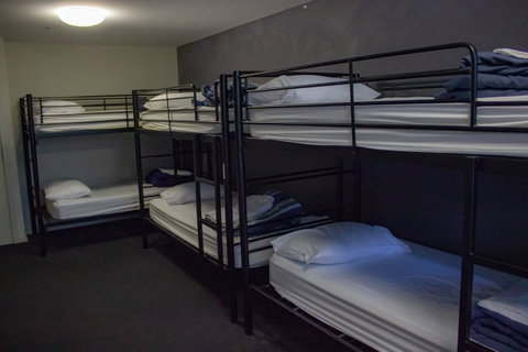 Nomads Melbourne Backpackers - Kawana Tourism 35