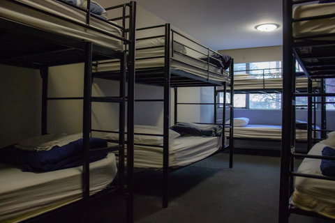 Nomads Melbourne Backpackers - Kawana Tourism 43