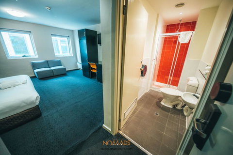 Nomads Melbourne Backpackers - Kawana Tourism 20