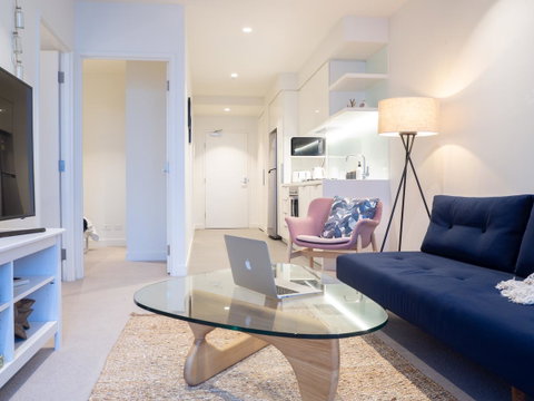 LittleStay Eporo - Central Apartments - Kawana Tourism 2