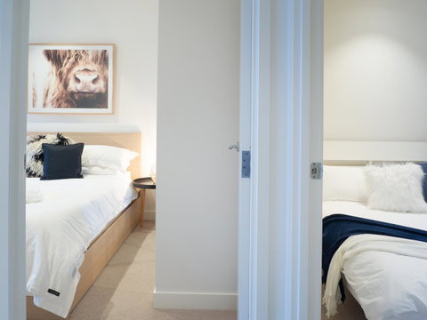LittleStay Eporo - Central Apartments - Kawana Tourism 9