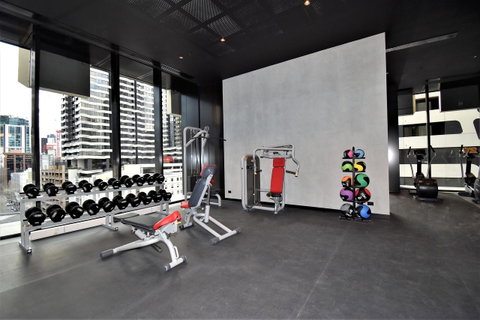 Melbourne Empire Apartments - Kawana Tourism 7